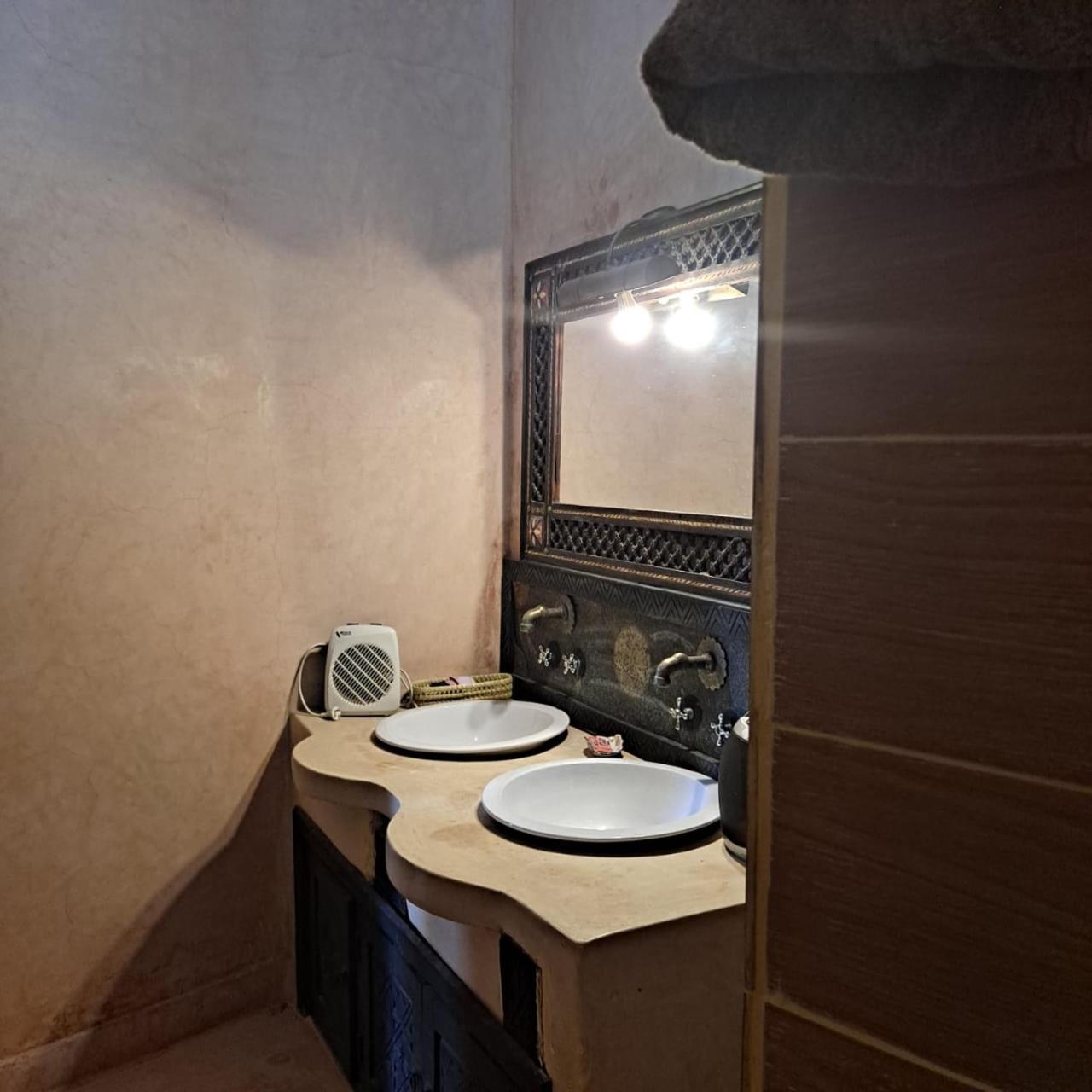 Riad Kasbah Omar Ourika Exterior photo